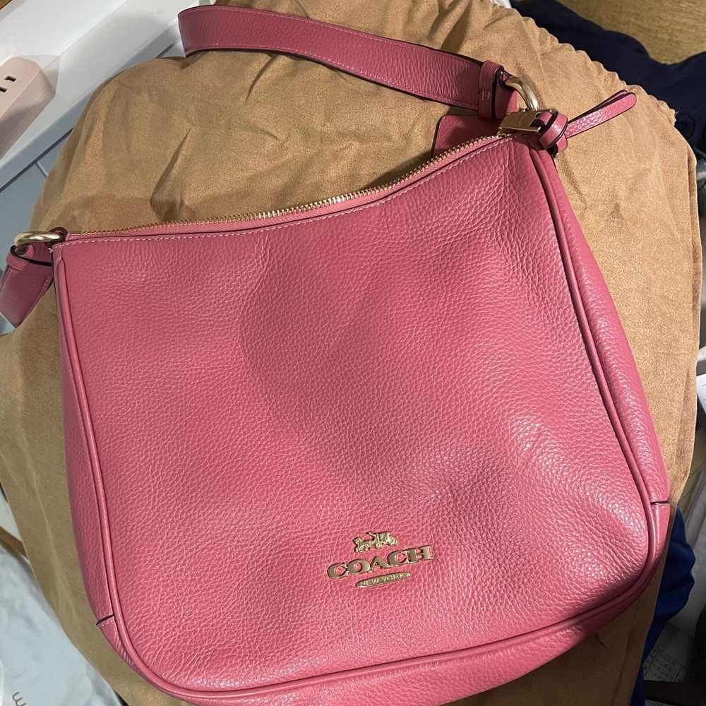 Pink COACH Ellie file bag!